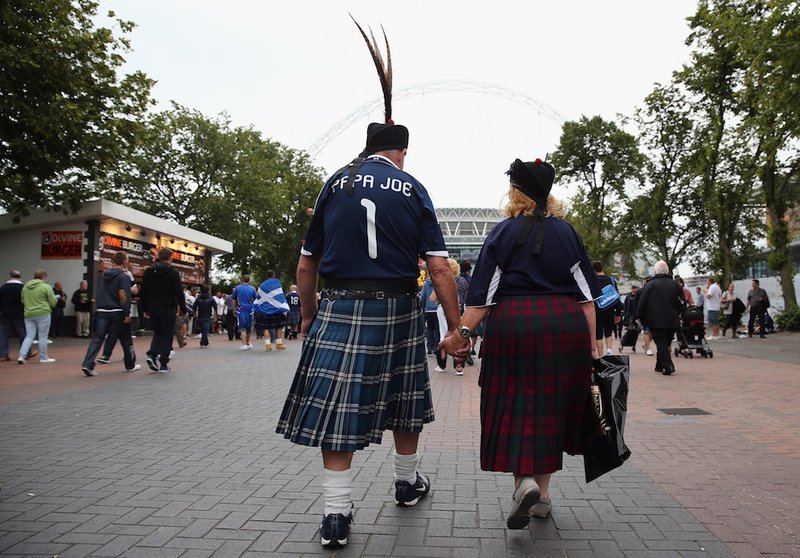 Illustration for article titled A Photo Tribute To Drunk Scottish Fans